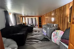 279 Snyder Ln, Burrel-Blacklick, PA 15717 - Photo 8