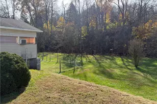 26 Union St, Redstone Township, PA 15475 - Photo 2