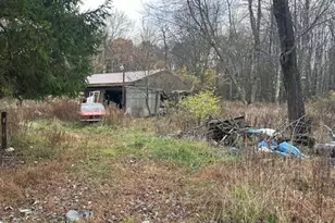 244 Hilltop Acres Rd, Cherry Township, PA 16057 - Photo 2