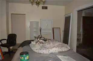 1062 Wall Ave, Pitcairn, PA 15140 - Photo 8