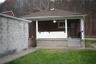 1062 Wall Ave, Pitcairn, PA 15140 - Photo 4