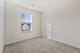 1966 Georgetown Dr, Pittsburgh, PA 15143 - Photo 22