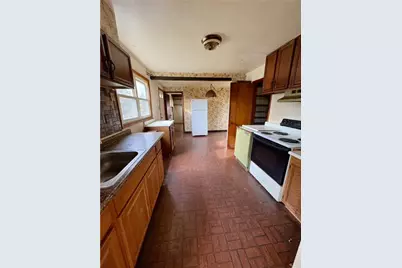 589 Hookstown Grade Rd, Moon/Crescent Twp, PA 15108 - Photo 10