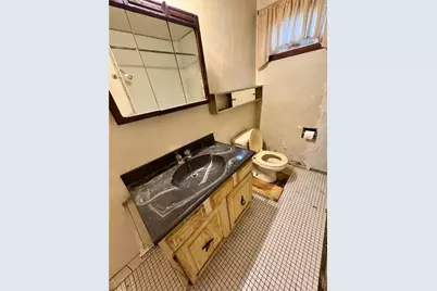 589 Hookstown Grade Rd, Moon/Crescent Twp, PA 15108 - Photo 16