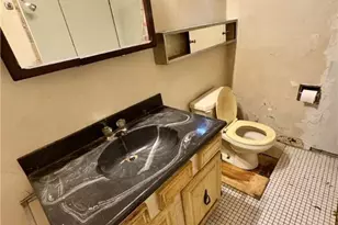 589 Hookstown Grade Rd, Moon/Crescent Twp, PA 15108 - Photo 16