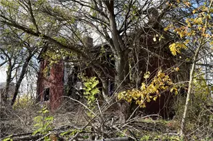 439 Green St, Brownsville, PA 15417 - Photo 6