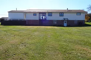 111 Nittany Ln, Jefferson Township, PA 16023 - Photo 24