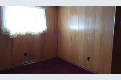 111 Nittany Lane, Jefferson Township, PA 16023 - Photo 14