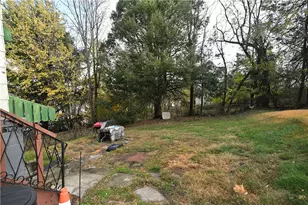 948 Athalia Ave, Monessen, PA 15062 - Photo 16