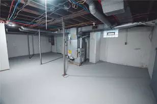 1739 N Water Ave, Hermitage, PA 16148 - Photo 16