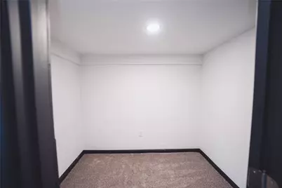 1739 N Water Ave, Hermitage, PA 16148 - Photo 10