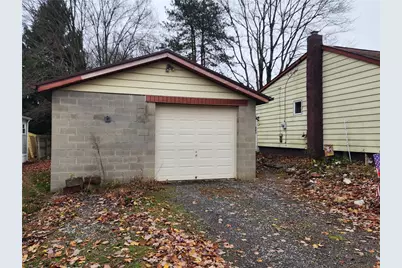 323 Butler Ave, Franklin Township, PA 16117 - Photo 2