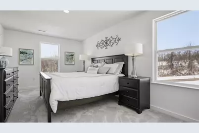 120 Samantha Dr, Center Township, PA 15061 - Photo 16