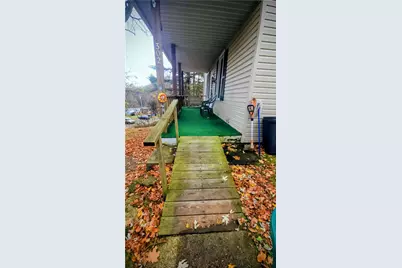 302 E Church St, West Sunbury, PA 16061 - Photo 8