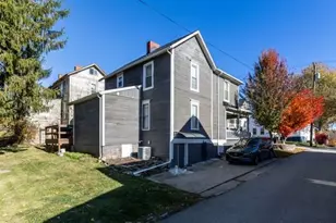 219 Wayne St, Claysville, PA 15323 - Photo 4