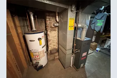 669 Tyrol Blvd, Monessen, PA 15062 - Photo 34