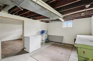 8 Butterfield Ave, Pittsburgh, PA 15223 - Photo 30