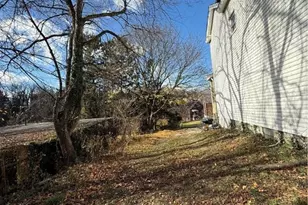 109 Overhill St, Pittsburgh, PA 15210 - Photo 10