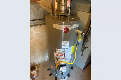 380 Northgate Dr #D, Washington Township, PA 15613 - Photo 12