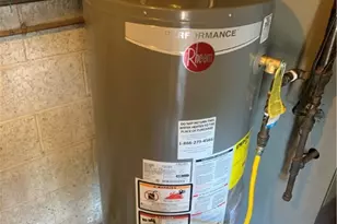 380 Northgate Dr, Washington Township, PA 15613 - Photo 12