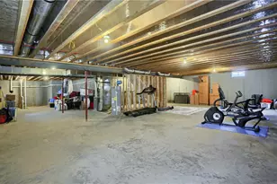 136 Cameron Square Dr, Connoquenessing Boro, PA 16033 - Photo 22