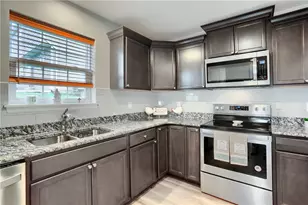 136 Cameron Square Dr, Connoquenessing Boro, PA 16033 - Photo 40