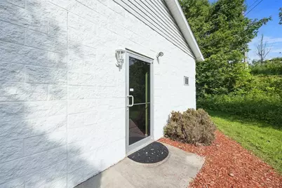 673 Morganza Road, Cecil, PA 15317 - Photo 4