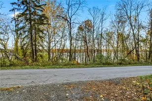 729 E Lake Rd, Pymatuning Township, PA 16154 - Photo 22