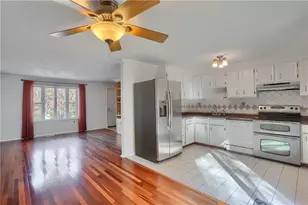 318 Tionesta Dr, Pittsburgh, PA 15068 - Photo 12