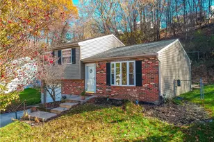 318 Tionesta Dr, Pittsburgh, PA 15068 - Photo 2