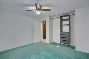 318 Tionesta Dr, Pittsburgh, PA 15068 - Photo 22