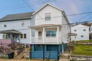 528 9th St, Pitcairn, PA 15140 - Photo 1