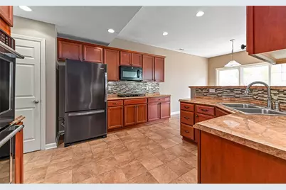 252 Estates Dr, Richland, PA 15044 - Photo 12