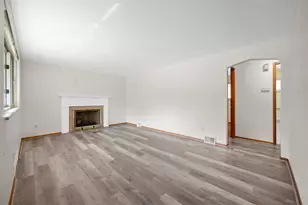 5123 S Passage Dr, Pittsburgh, PA 15236 - Photo 8