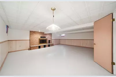 35 Oak Creek Dr, Sewickley Township, PA 15089 - Photo 32