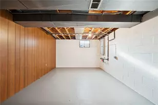 35 Oak Creek Dr, Sewickley Township, PA 15089 - Photo 40