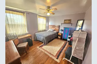 7910 Graff Ave, Pittsburgh, PA 15218 - Photo 10