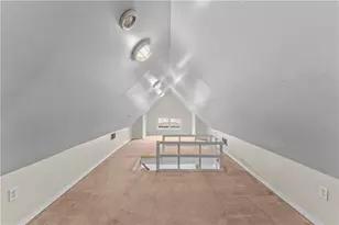 742 Loretta St, Pittsburgh, PA 15217 - Photo 14