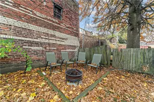 742 Loretta St, Pittsburgh, PA 15217 - Photo 16