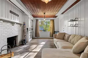 747 Fruithurst Dr, Pittsburgh, PA 15228 - Photo 26