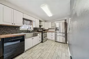 148 Van Dr, Bullskin Township, PA 15425 - Photo 8