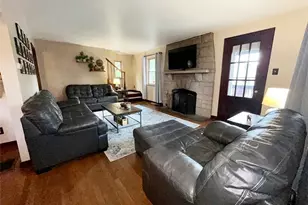 50 Lipp Ave, Ross Twp, PA 15229 - Photo 2