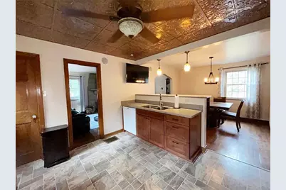 50 Lipp Avenue, Ross Twp, PA 15229 - Photo 10