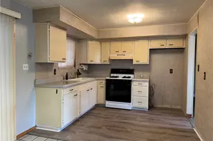 405 Diehl Dr, McKeesport, PA 15132 - Photo 12