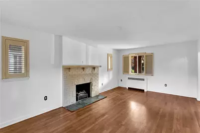 130 Yorkshire Dr, Pittsburgh, PA 15208 - Photo 8