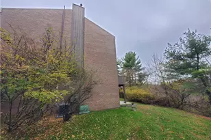 264 Elm Ct, Ross Twp, PA 15237 - Photo 24