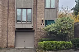 264 Elm Ct, Ross Twp, PA 15237 - Photo 1