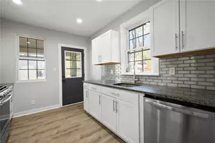 2738 Robertson Ave, Baldwin Twp, PA 15226 - Photo 12