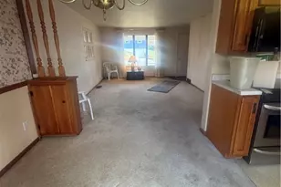 432 Violet Dr, Lower Burrell, PA 15068 - Photo 16