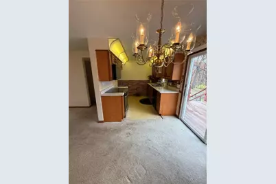 432 Violet Dr, Lower Burrell, PA 15068 - Photo 10